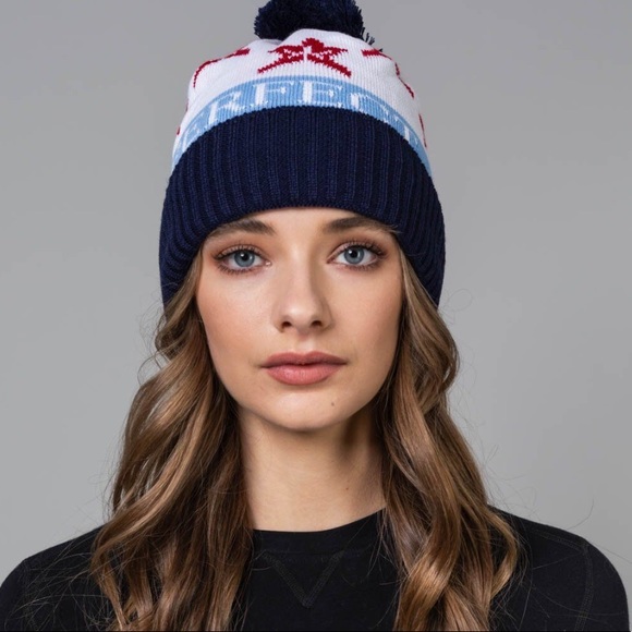 Perfect Moment Accessories - Perfect Moment Luxury Ski brand beanie